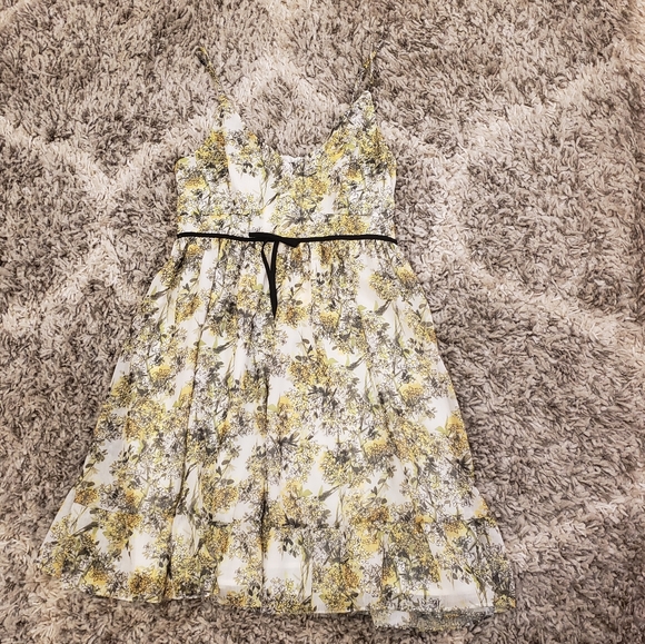 Super Natural by Secret Mission Yellow Ditzy Floral Pleated Skirt Benazir Dress - Picture 2 of 5